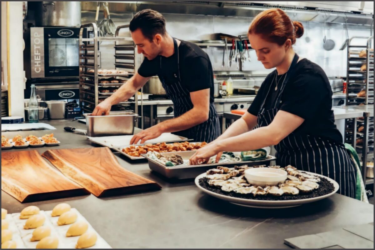 Da cozinha de casa para o seu negócio: como cursos online podem te ajudar a empreender na gastronomia Da cozinha de casa para o seu negócio: como cursos online podem te ajudar a empreender na gastronomia